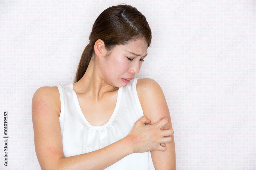 アトピー　疼き